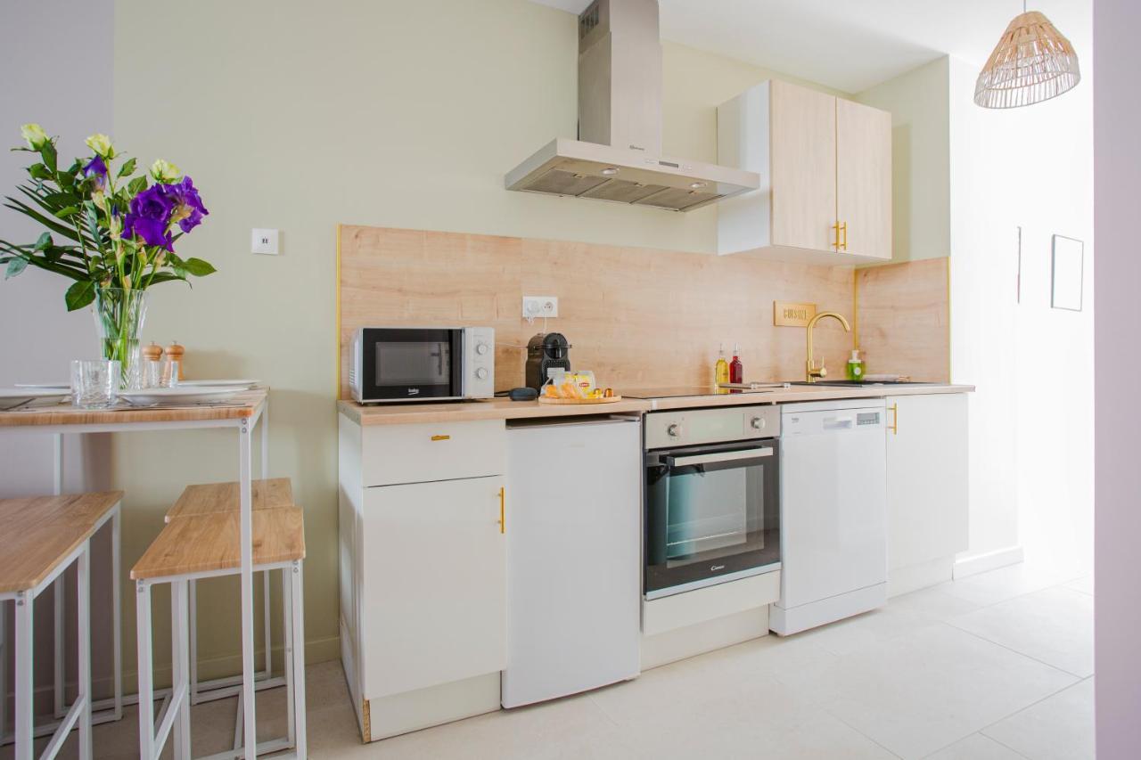 Ideal Pro & Couple - 2 Logements Theme Boho Chic Rdc & Dandy 1Er Etage - Quartier Calme - Jardin - Wifi Hd - Smart Tv - Parking Gratuit - Proche Centre & Transports - Ask Home 발랑시엔 외부 사진