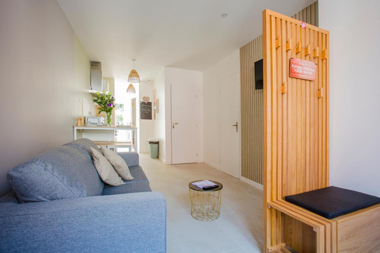 Ideal Pro & Couple - 2 Logements Theme Boho Chic Rdc & Dandy 1Er Etage - Quartier Calme - Jardin - Wifi Hd - Smart Tv - Parking Gratuit - Proche Centre & Transports - Ask Home 발랑시엔 외부 사진